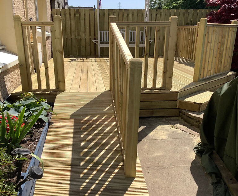 Fencing and Decking Glasgow