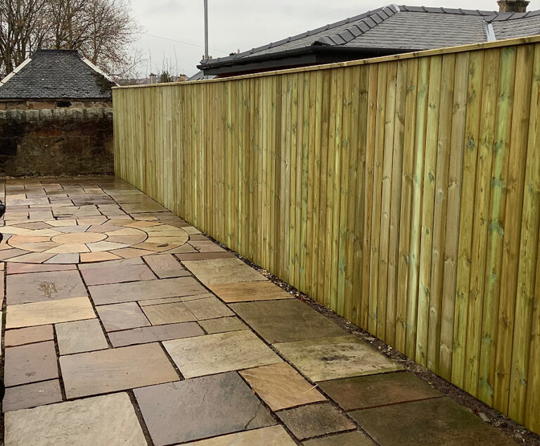Garden Fencing Glasgow