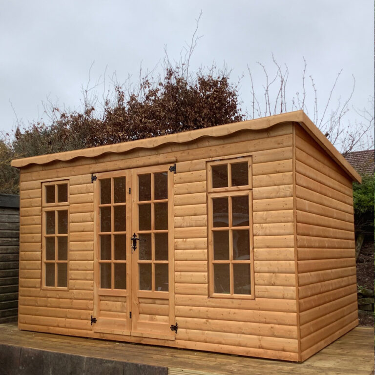 Summer House Larkhall